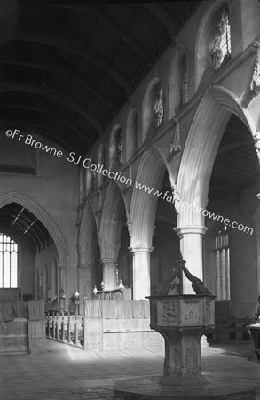 CLEY CHURCH NAVE & ARCHES